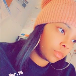 Meet your Posher, Deanna